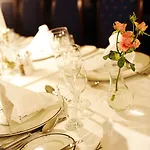 Kronen Gaard 4* Саннес