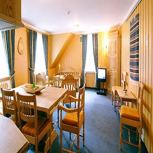 Hotel Kronen Gaard 4*