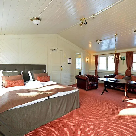 Kronen Gaard 4*