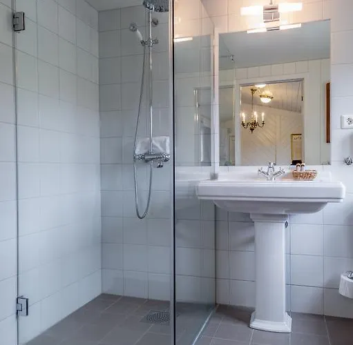 Kronen Gaard Hotel 4*